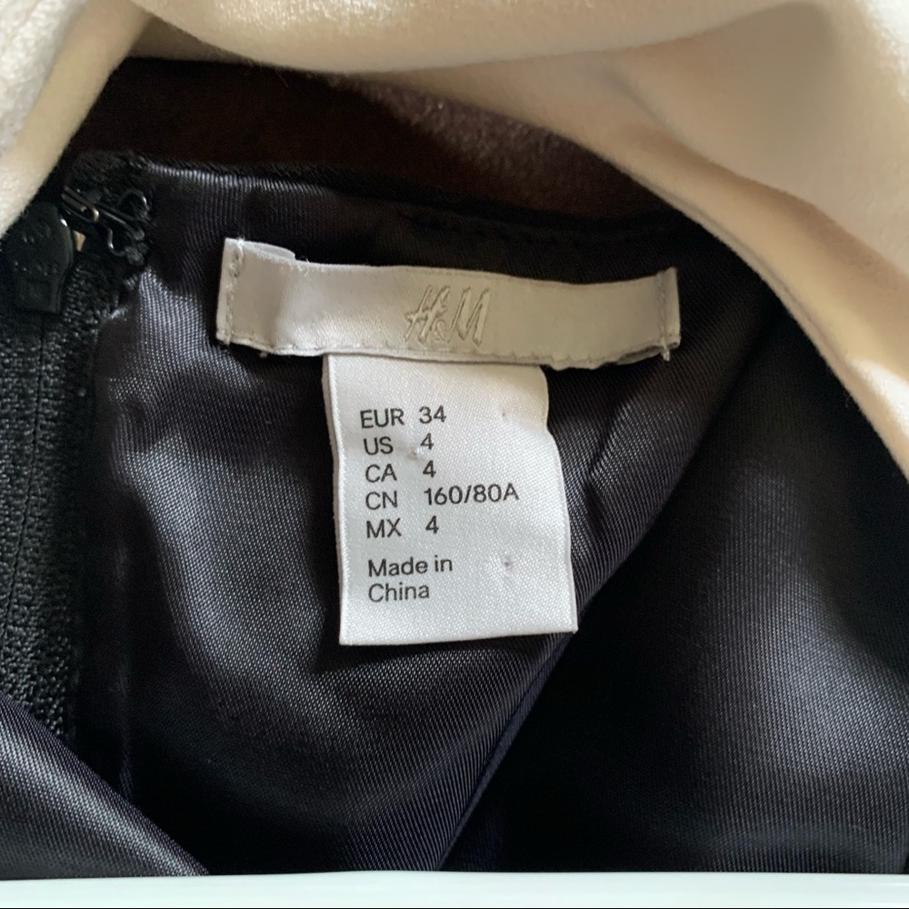H&M - Picture 3 of 3